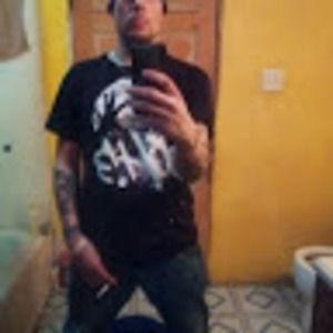 Meet your Posher, Dustin